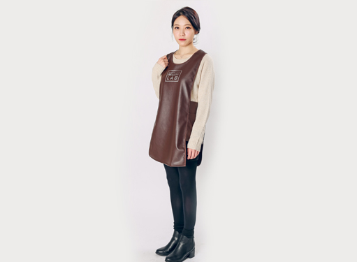 브라운 에이프런